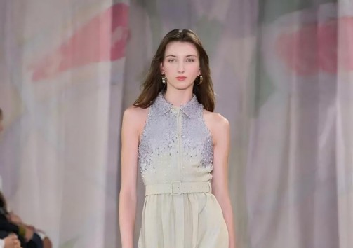 天妒英才！24岁《美国好声音》新星迪伦·卡特车祸身亡，特斯拉深夜失控撞毁